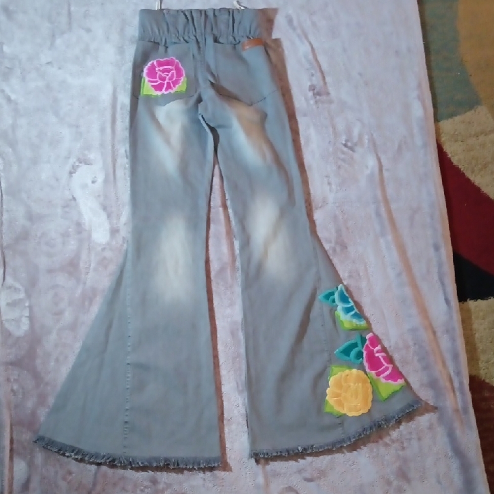 Judith March Gray Flare Jeans with Floral Embroidery